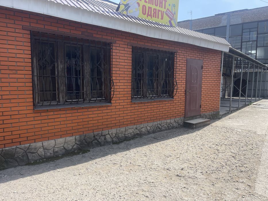 Продам комплекс зданий  на центральном рьінке