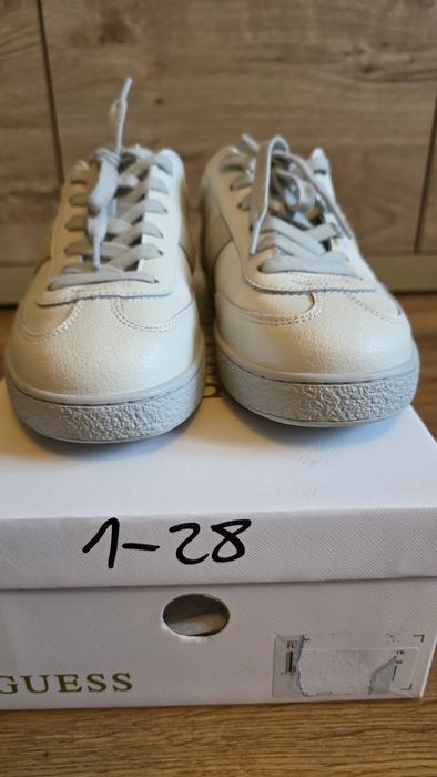 Guess sneakersy skórzane Nolinas