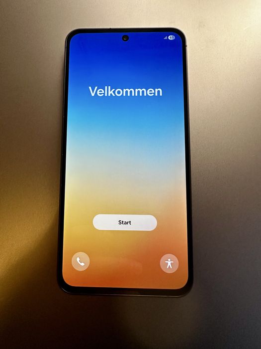 Samsung Galaxy S24 FE 128GB(Jak nowy)
