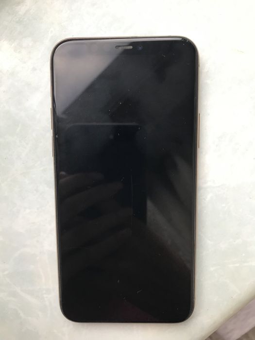 IPhone 11 PRO 64GB Gold  + чохли