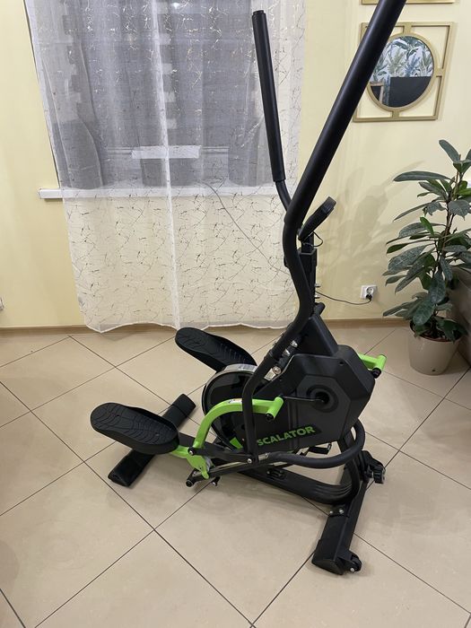 Orbitrek scalator