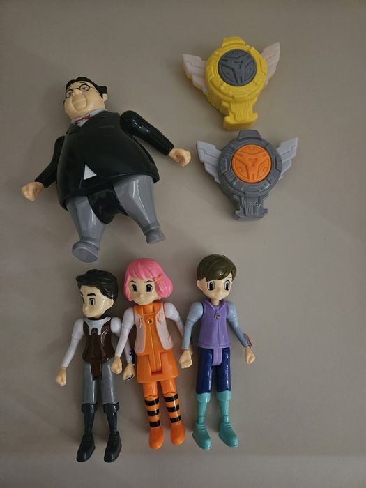 Тобот - трансформер  та інші трансформери