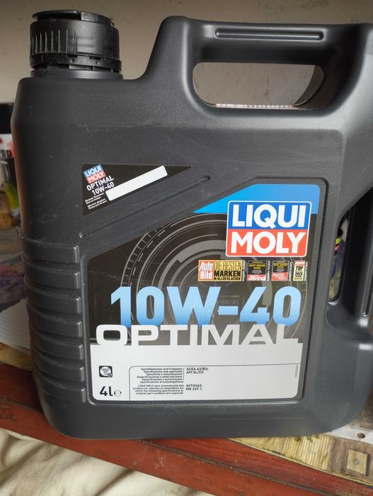 Масло маторное Ligui Moly Optimal полусинтетика 10W-40 4л. Новое.