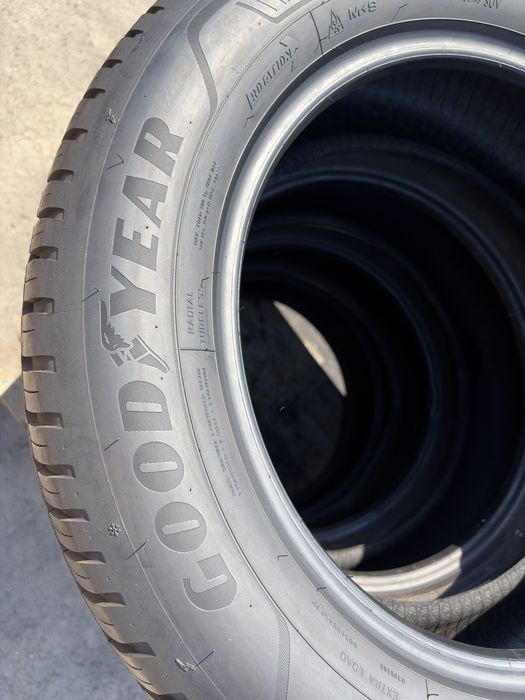 225/60 R18 Good Year Vector 4Seasons Gen-3.Шины всесезонные!