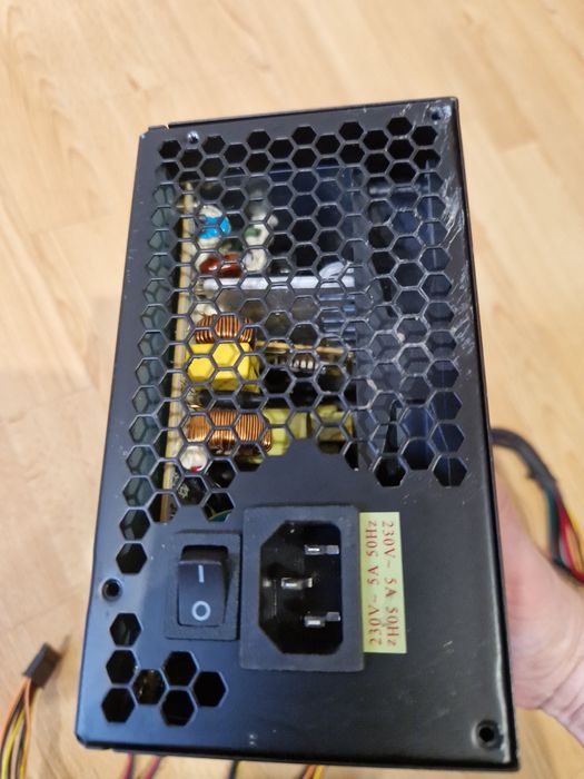 Блок живлення 550W 24+8(4+4)/8(6+2)відео/4sata/4molex