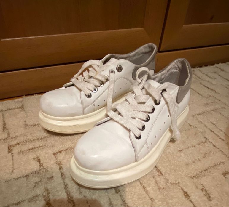 Кроссовки кеды кожаные Alexander McQueen (размер 39)