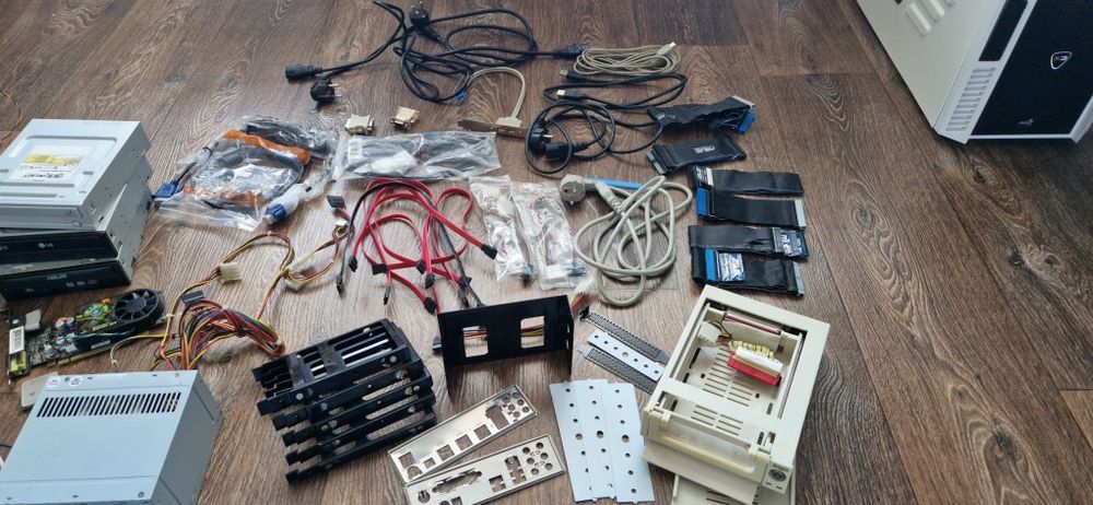 Компьютерные запчасти