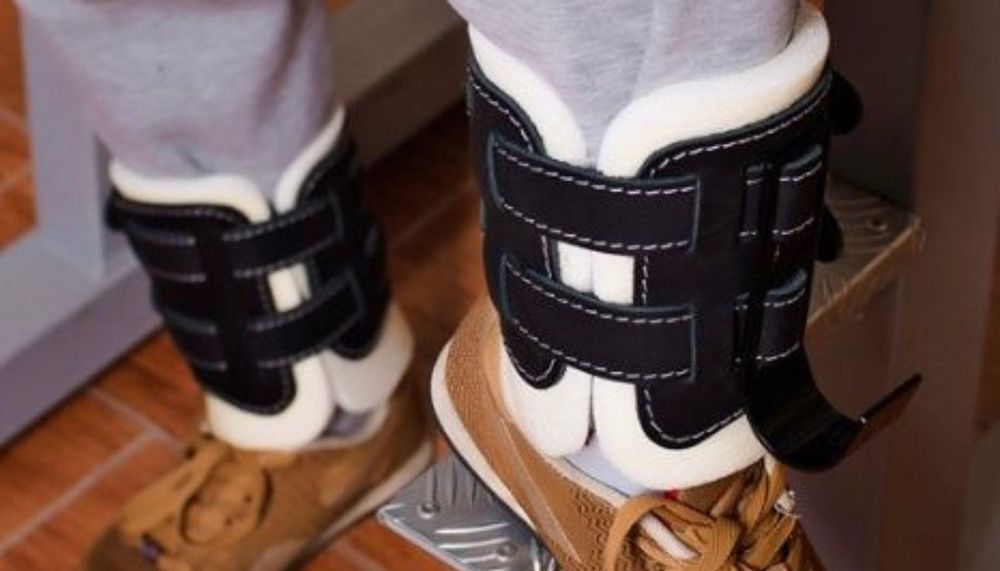 Buty grawitacyjne haki na nogi