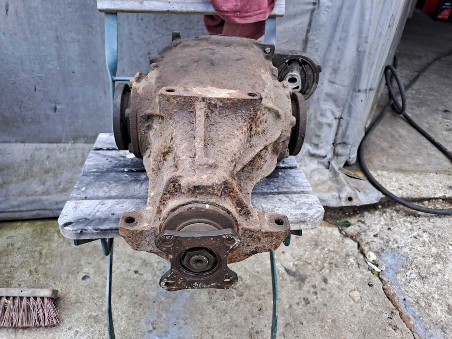 Bmw e30 e36 compact dyfer dyferencjał most spaw 100% duża głowa