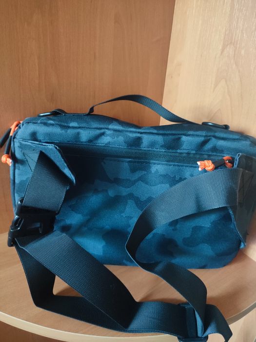 Сумка спінінгіста поясна