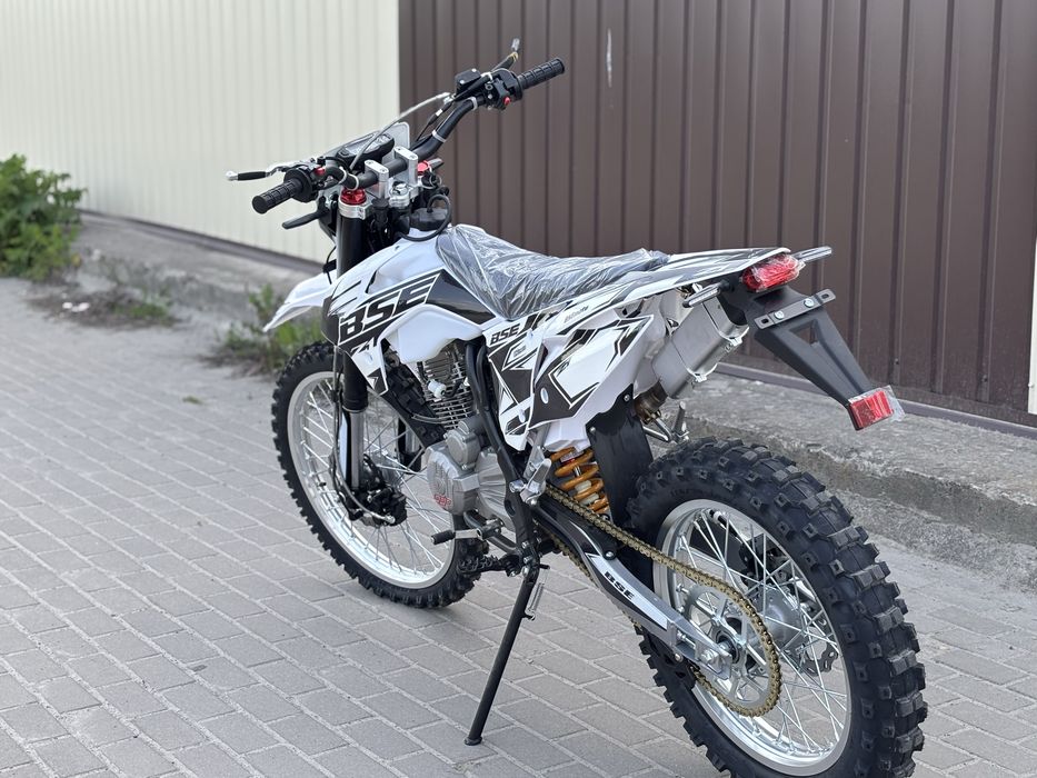 BSE 250 S2 2026модельний рік