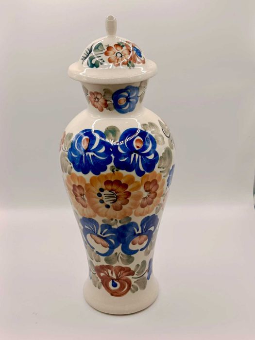 Ręcznie malowany fajans z Włocławka – klasyka polskiego rzemiosła