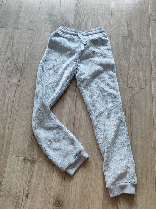 Spodnie ocieplane rozmiar 128