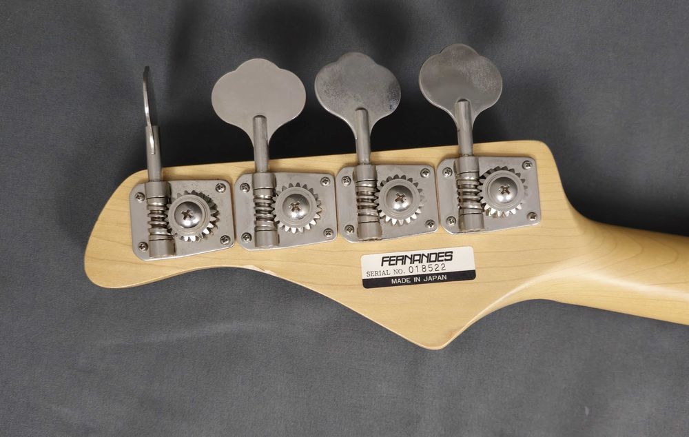 Fernandes Bass Black MIJ Gitara Basowa