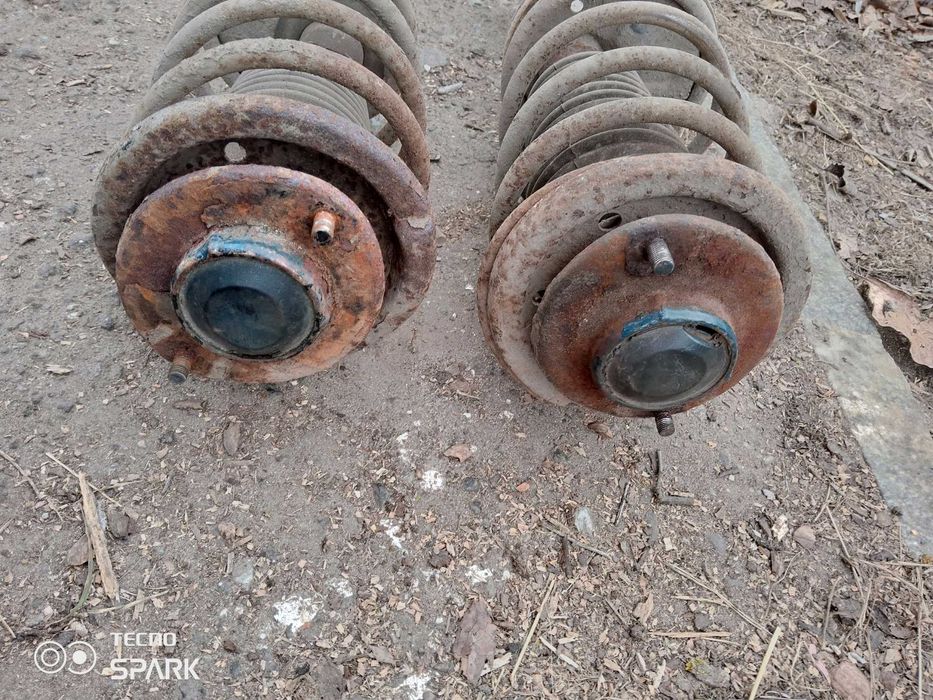 Иж Ода 2717 стойки.