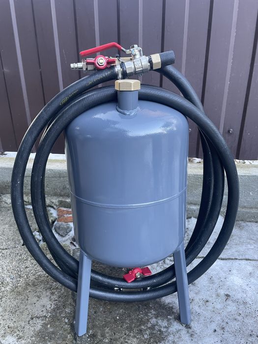 Піскоструй Піскоструйний апарат