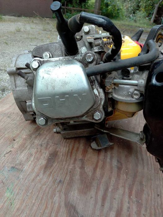 Silnik spalinowy OHV 4-suwowy – używany