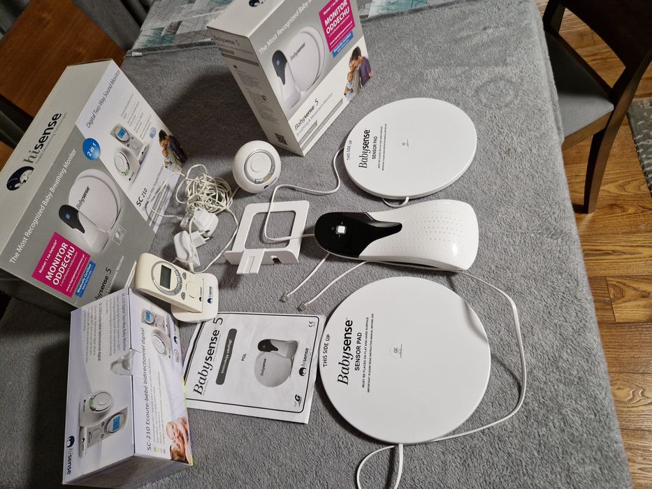 Monitor oddechu plus elektroniczna niania Hisense babysense 5