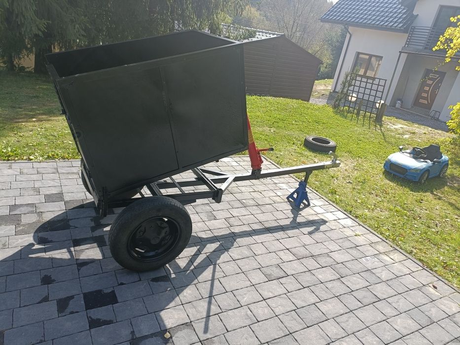 Przyczepka do traktorka
