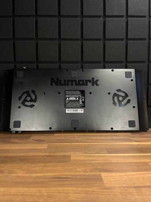 Numark NS4FX (БЕЗКОШТОВНА доставка)