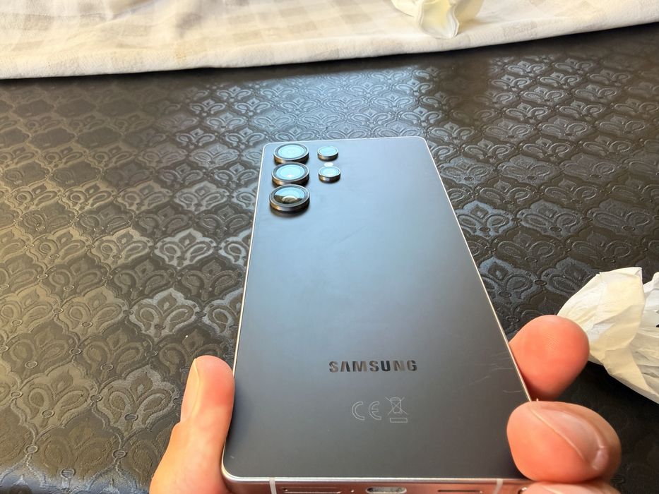 Samsung S25 ultra c/ novo