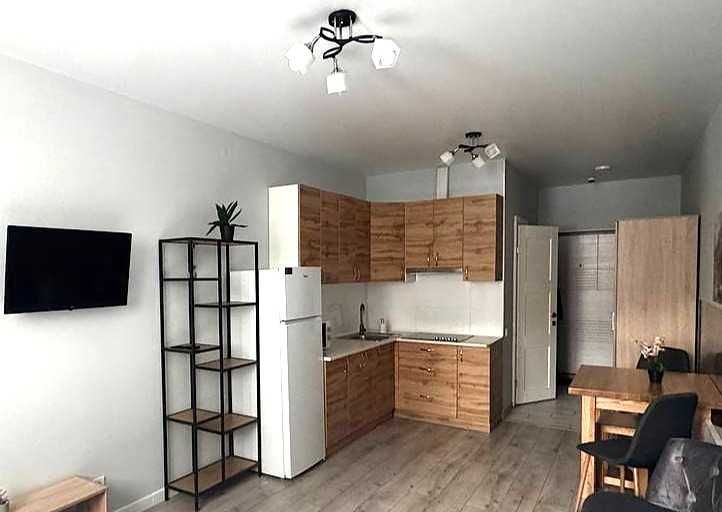 ЖК Акварелі 2,  оренда затишної студії, 2-й поверх! Вишневе