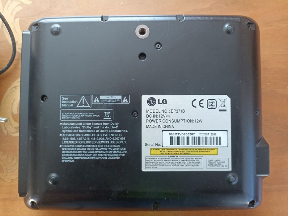 Uszkodzony - LG DP371B Odtwarzacz DVD przenośny