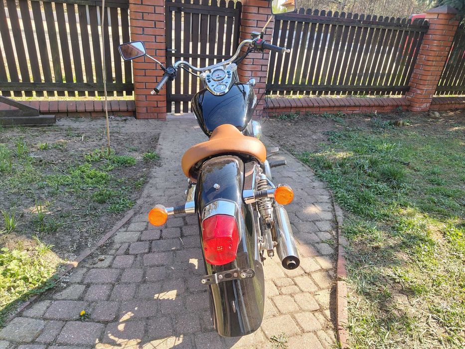 Honda shadow 125