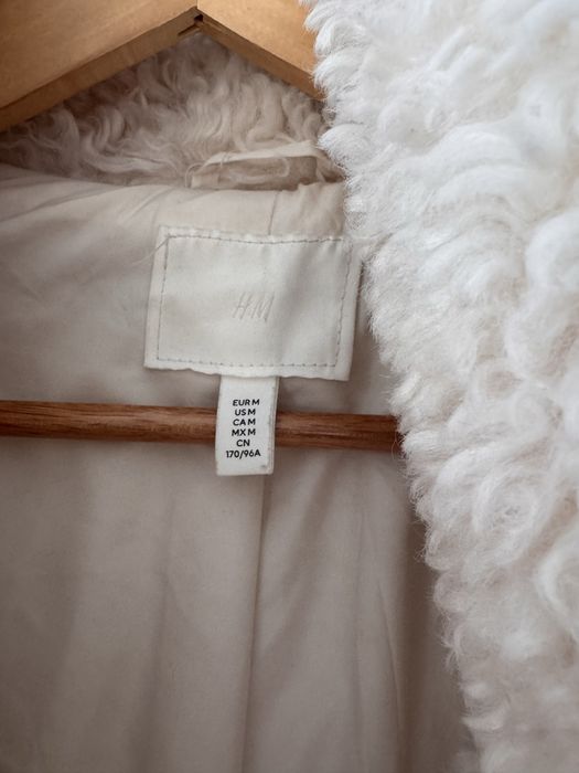 Шубка HM! Штучне хутро.