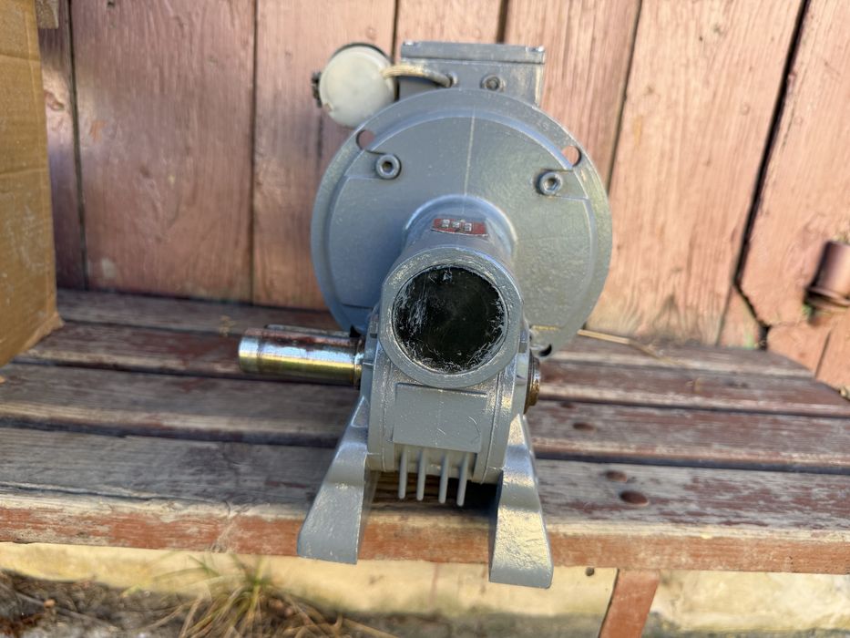 Przekladnia ślimakowa silnik 220 V