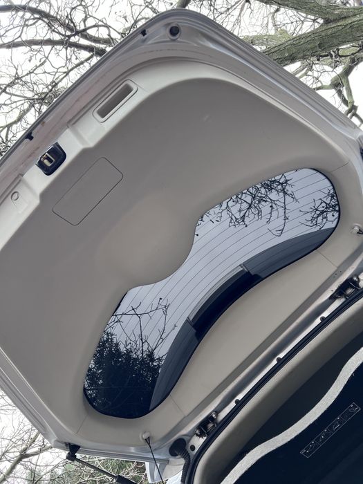 Продам Nissan Leaf 9/12 . Возможен обмен