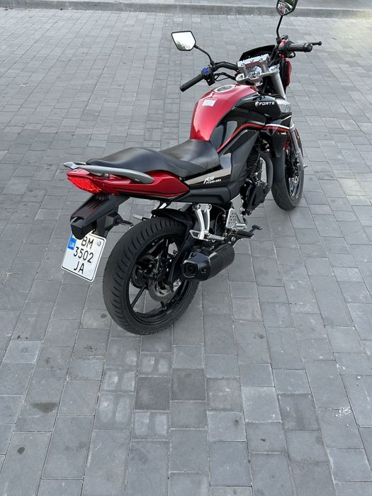 Продам мотоцикл   в ідеальному  состоянії