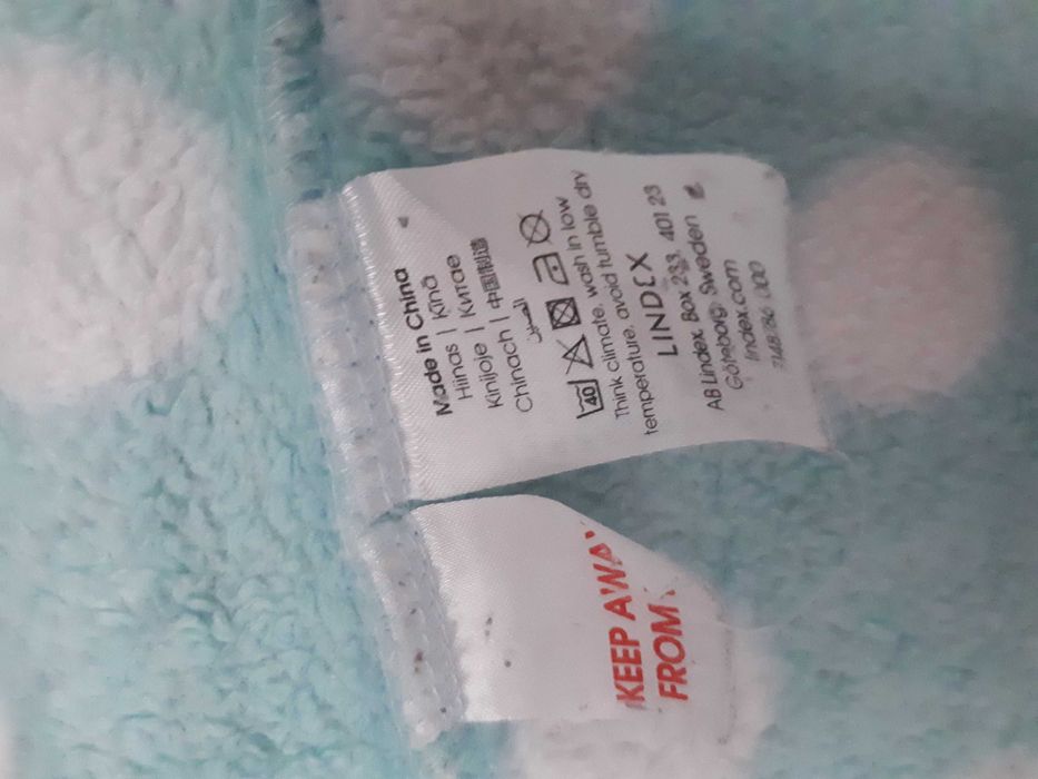 Szlafrok dziewczęcy polar 146/152 niebieski w grochy