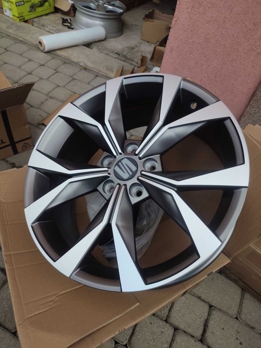 Nowe alufelgi 18 5x108 Ford Kuga Volvo Jaguar Citroen C5 Peugeot 508