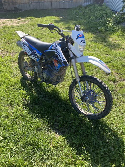 Продам мото на документах skybike crdx200