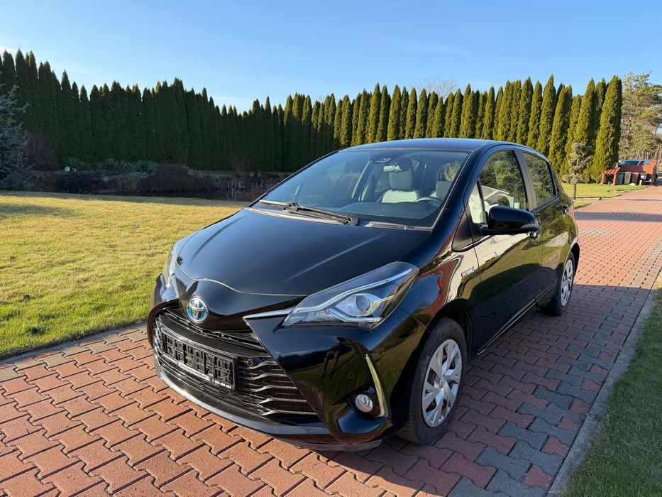 Toyota Yaris Zero rdzy pelen serwis toyoty