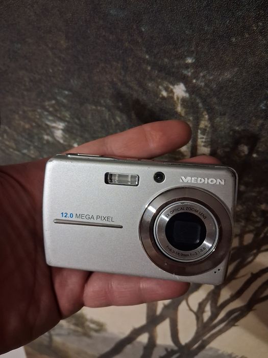 Цифровой фотоаппарат Medion MD 86063