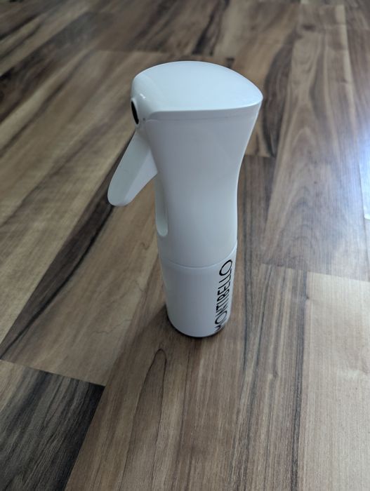 Spryskiwacz spray rozpylacz Montibello 200ml