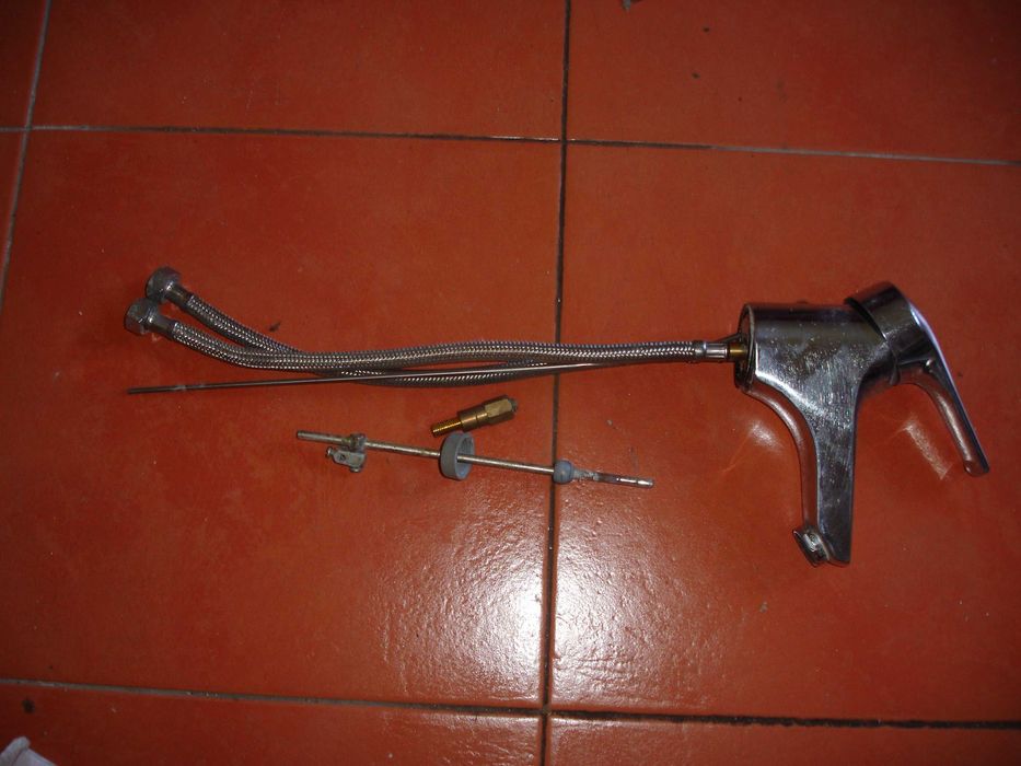 Torneiras misturadoras Grohe usadas, mas como NOVAS!