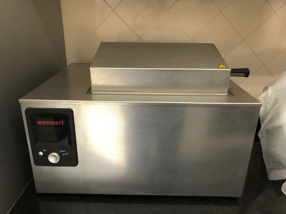 Banho Maria Memmert WB 14