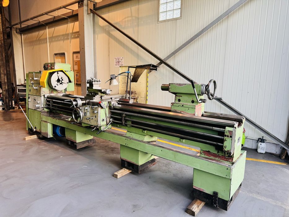 Tokarka TUR 63A x 3000 przelot 140mm