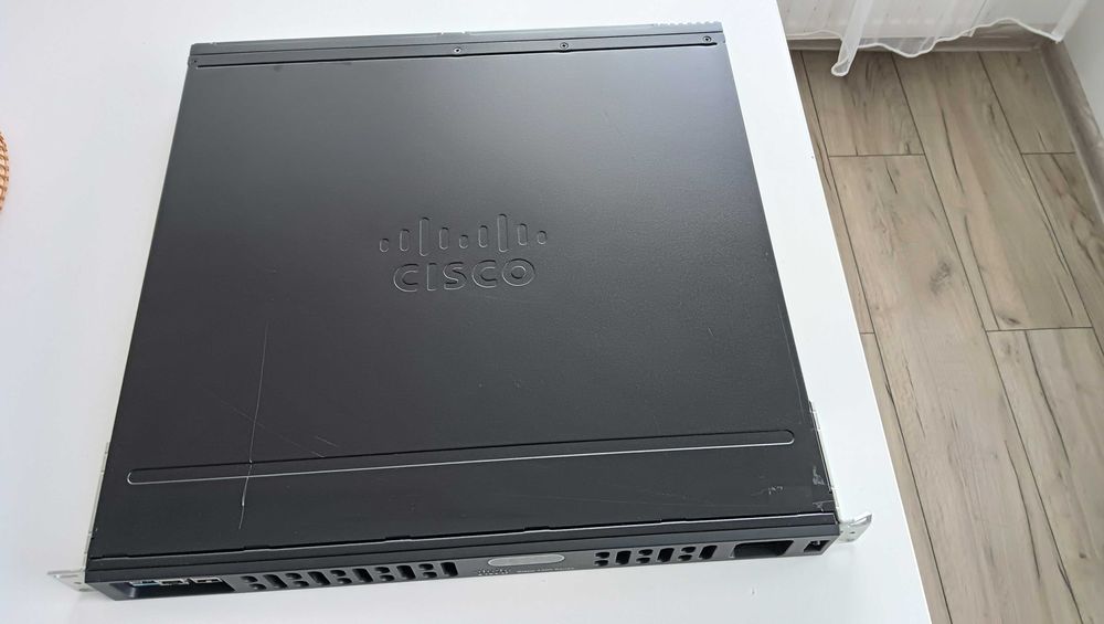 Cisco ISR 4331 Integrated Services Router modułowy inteligentna platforma WAN