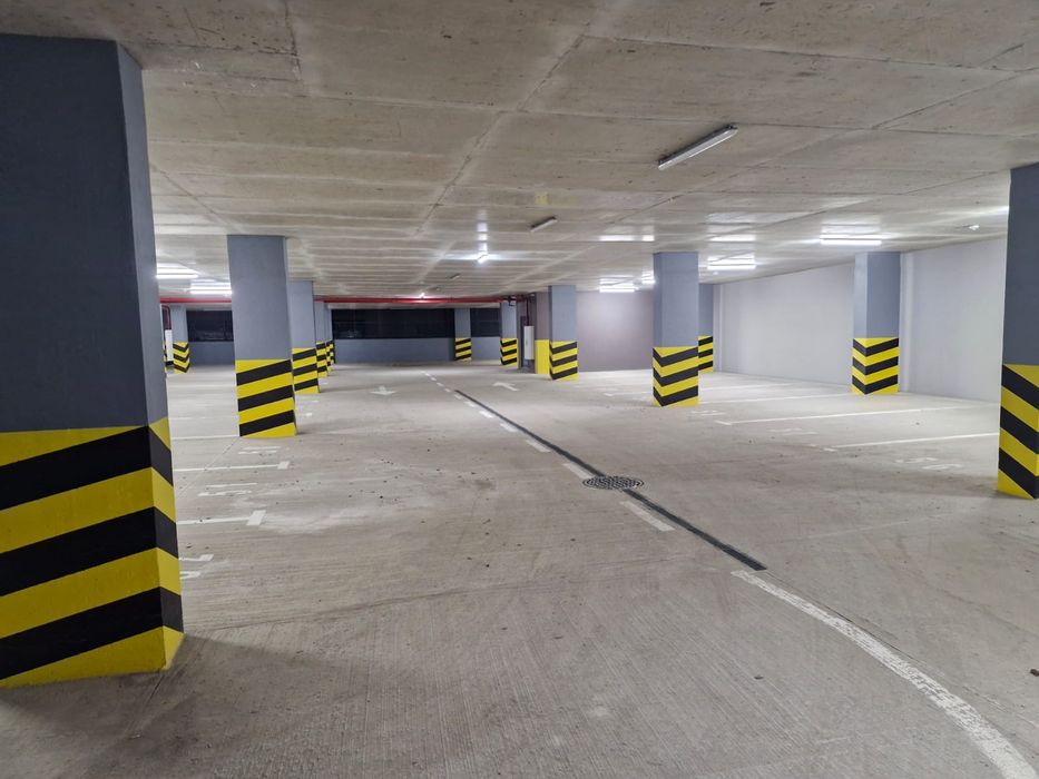 Оренда паркомісця в закритому паркінгу   ЖК Crystal