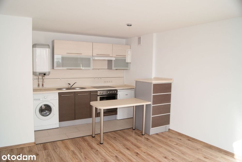 Wynajmę jasne mieszkanie w centrum Raciborza z balkonem przy rynku 35m