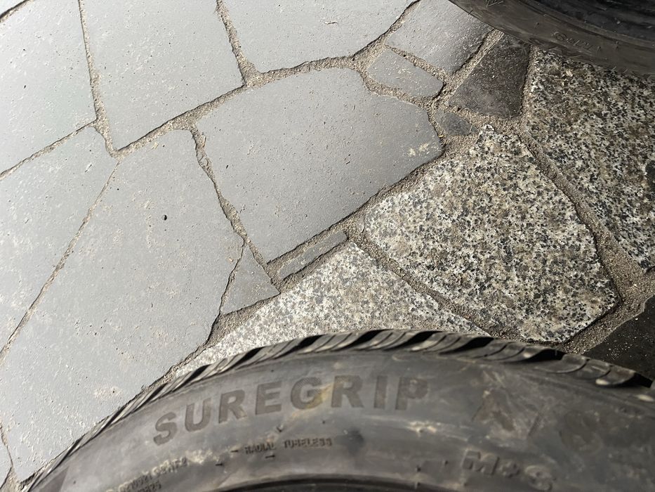 Резина Зима б/у 275/40R20