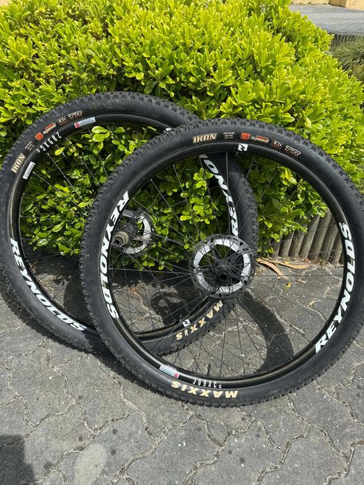Rodas 29 REYNOLDS Carbono 289 309 XC