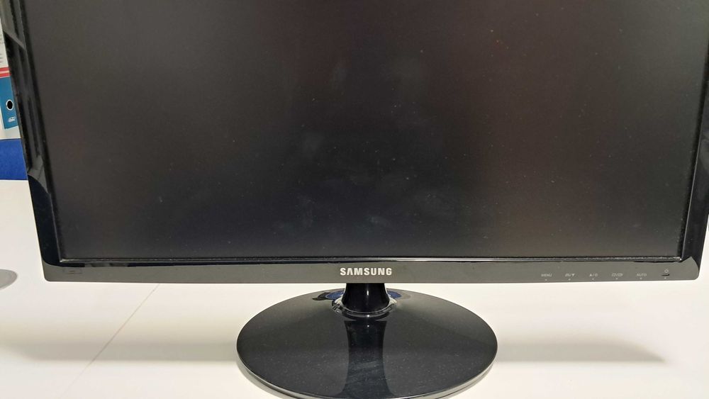 Ecrã 22 polegadas pc