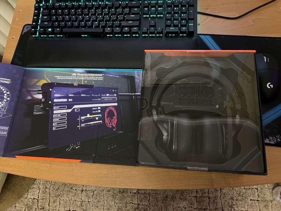 Ігрова гарнітура JBL Quantum 800