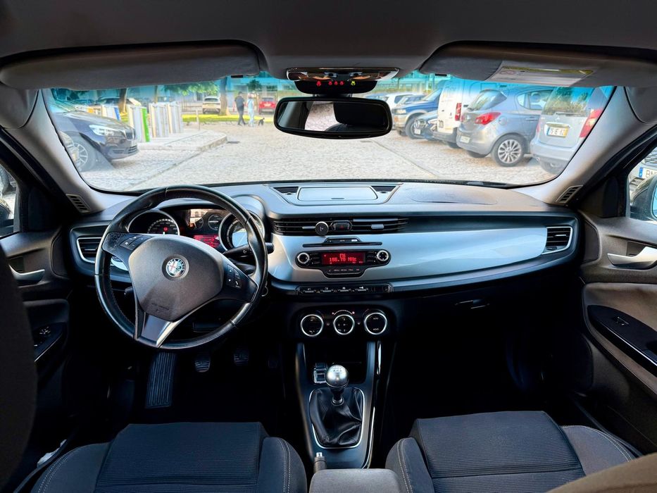 Alfa Romeo Giulietta 1.6 JTDm diesel 105 cv Nacional !