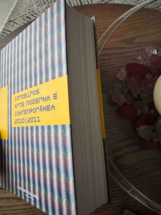 Livro de Arte Moderna e Contemporânea